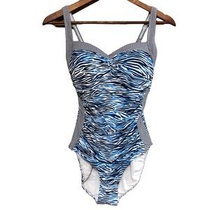 Sea Level One Piece Swimsuit Size 6